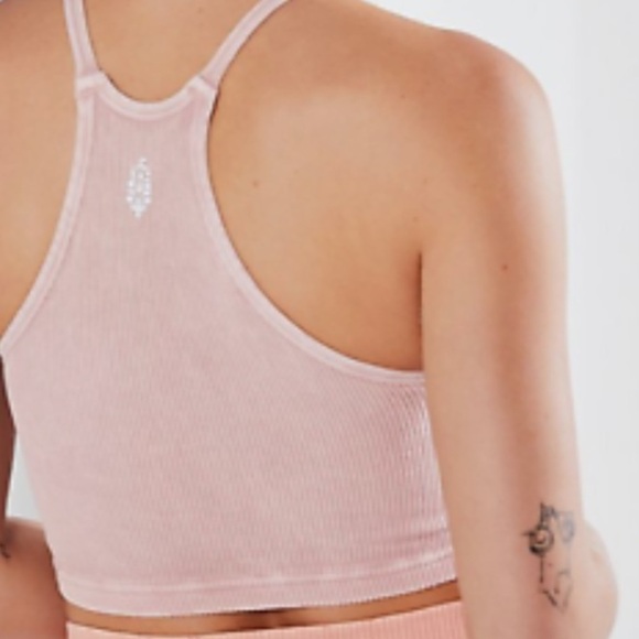 NWOT Free People Movement Happiness Runs Crop Pale Pink Sz XS/S - Picture 3 of 13